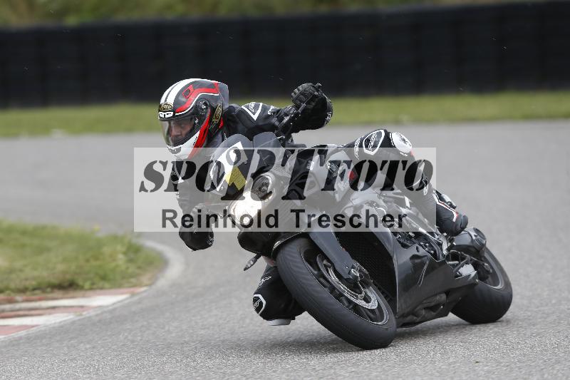 /23 07.06.2025 TZ Motorsport ADR/20
